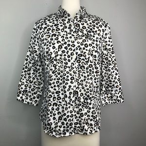⭐️Leopard Print 3/4 Length Sleeve Button Down